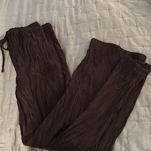 Black Crinkled Wide-Leg Pants